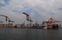 Tarif Impor AS Turun, Pasar Domestik Terancam Banjir Produk Impor