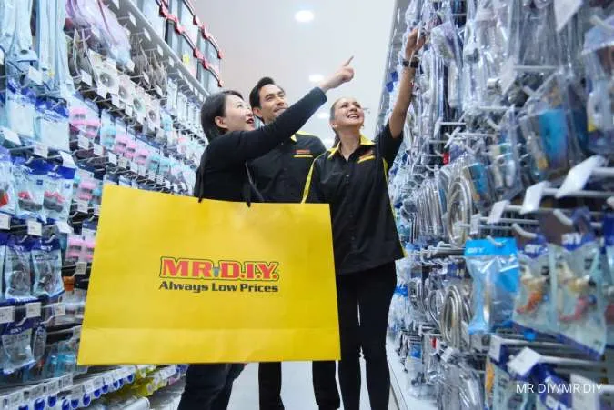 Indonesian Arm of Malaysia's Mr DIY Seeks to Raise $297 mln in IPO