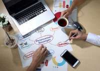 Literasi Keuangan Jadi Kunci Atasi Gaya Hidup Impulsif Generasi Muda