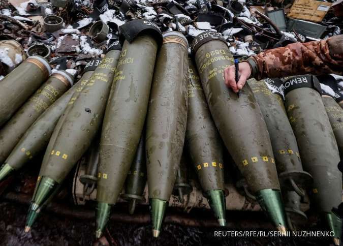 Perang Ukraina Dinilai Meningkatkan Risiko Penggunaan Senjata Pemusnah Massal & Kimia