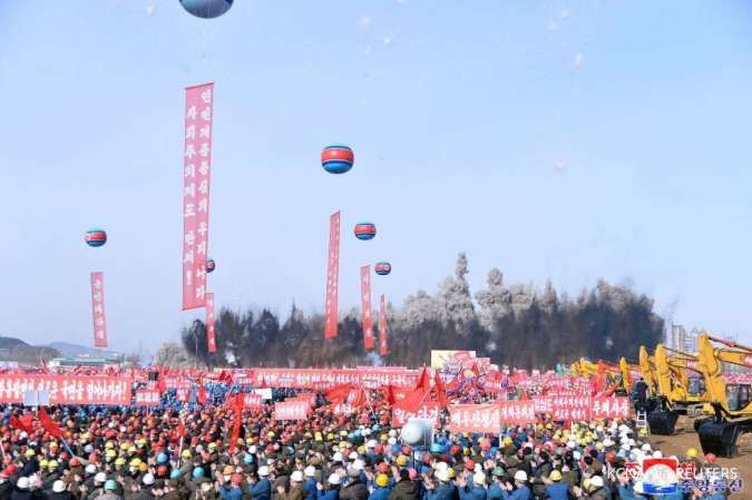 Sukses Bangun 10.000 Hunian Modern, Korea Utara Gelar Perayaan