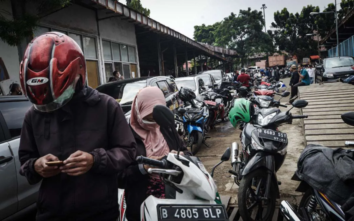 Cara mudah cek kendaraan sudah pernah uji emisi atau belum, tak perlu keluar rumah