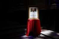 Paus Fransiskus, Paus Argentina yang Tak Pernah Kembali ke Tanah Air