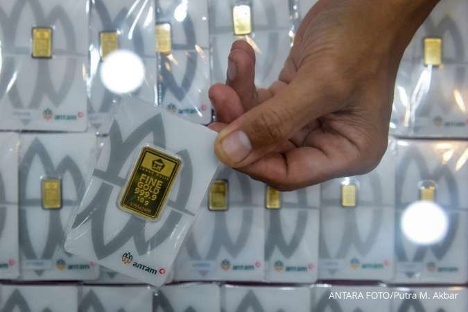  Harga Emas Antam Jumat 30 Januari 2026 Turun Jadi Segini
