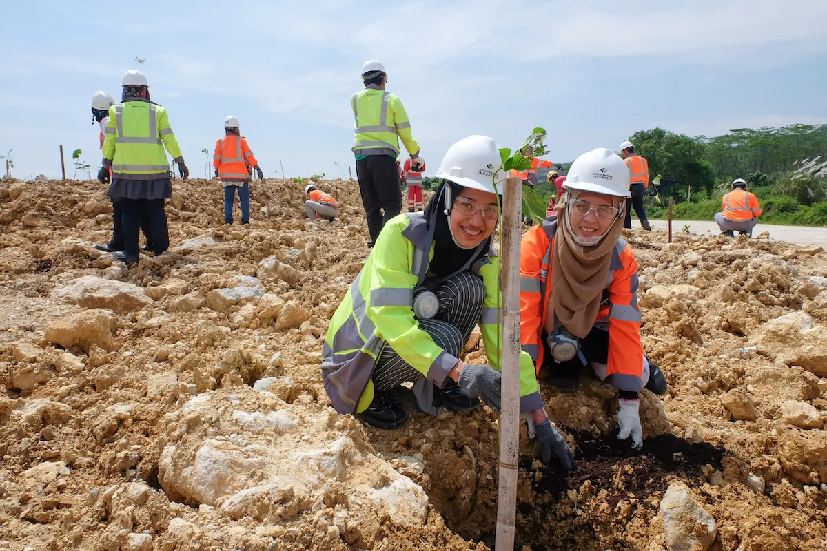 Solusi Bangun Indonesia raih penghargaan proper hijau