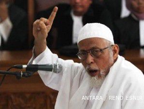 Abu Bakar Baasyir dihukum 15 tahun penjara