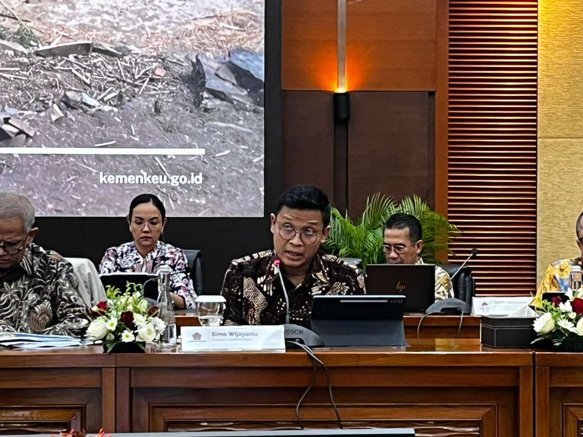 Setoran Pajak Masih Mengalami Kontraksi