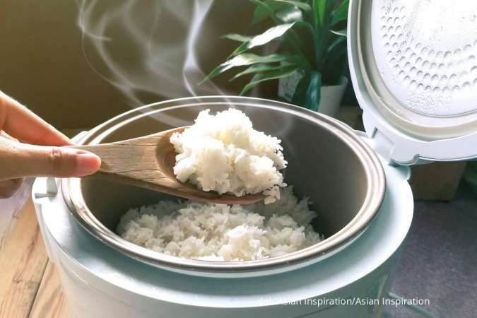 6 Cara Efektif Cegah Nasi Basi dalam Rice Cooker Agar Tak Berbau Tengik