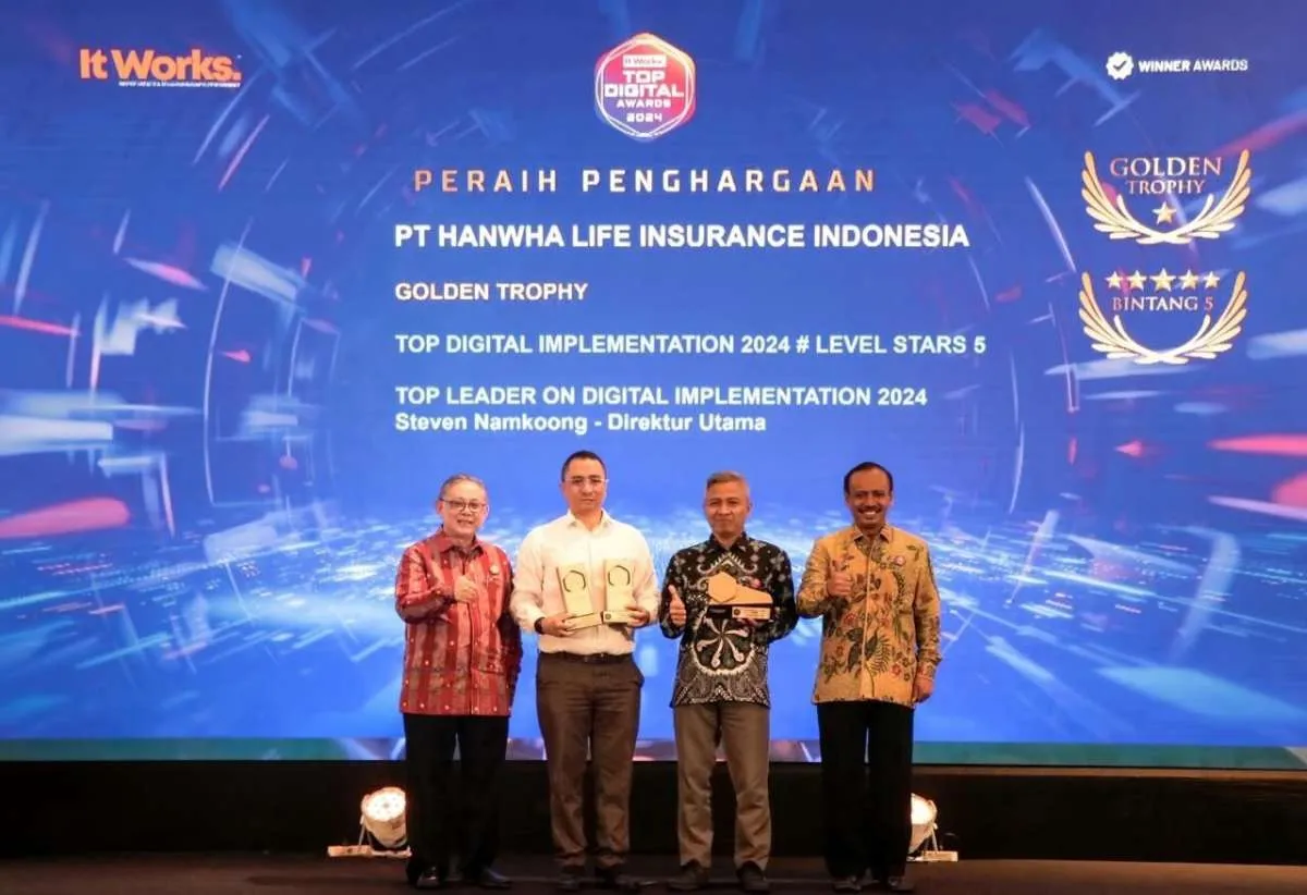 Hanwha Life Raih Golden Star Trophy di Top Digital Awards 2024  