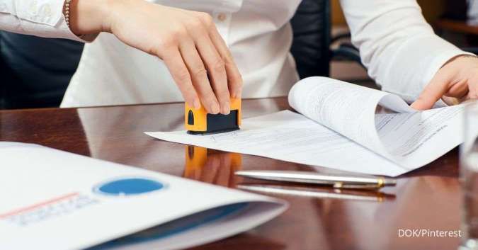 Siapa yang Sebenarnya Wajib Bayar Notaris ya? Simak Jawabannya di Sini