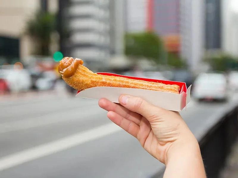Street food populer Brasil: Churros