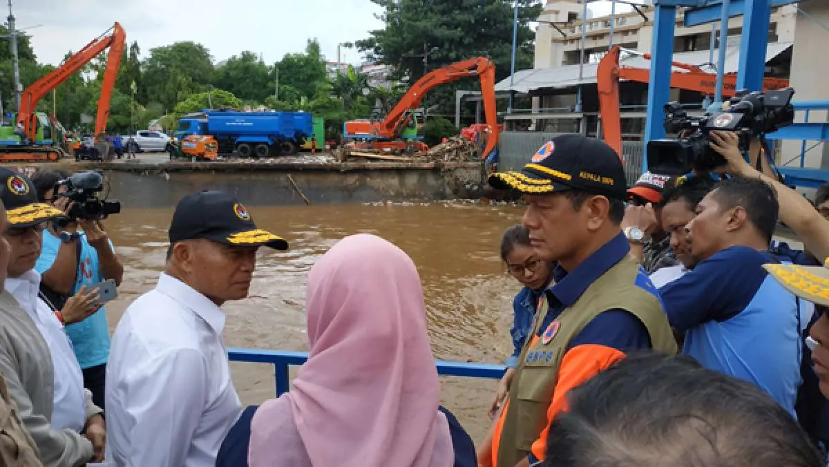 BNPB imbau warga yang tinggal dekat aliran sungai untuk waspada 