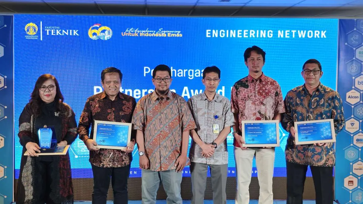 United Tractors Raih Partnership Award Fakultas Teknik UI 2024,Terapkan Link & Match