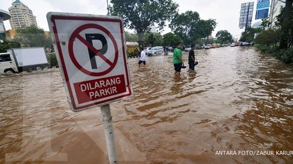 Sejumlah jalan di Jakarta Barat terendam banjir