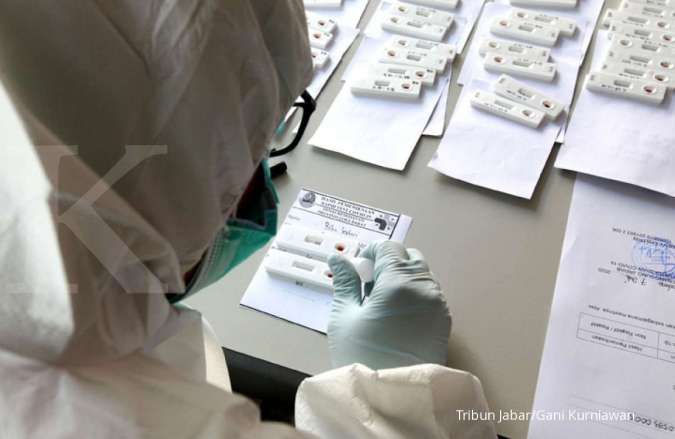 Hingga 16 Agustus, ada 77.090 kasus suspek virus corona di Indonesia