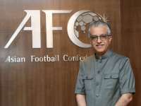 Salman bin Ibrahim Al Khalifa, Keluarga Kerajaan Bahrain yang Jadi Presiden AFC