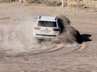 Menjajal Toyota New Land Cruiser 300 Hybrid EV di Gumuk Pasir, Ini Jeroannya