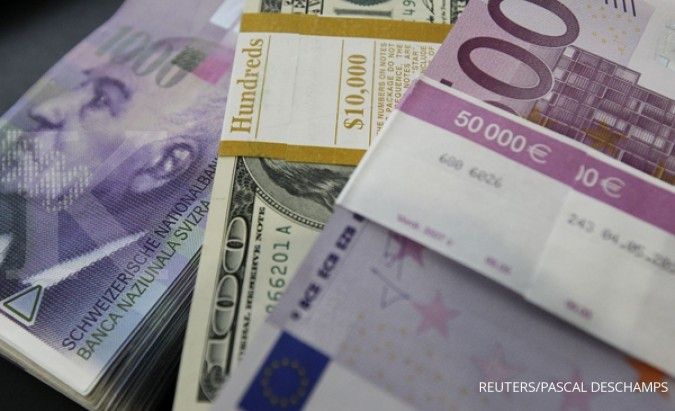 Euro curi kesempatan ungguli The Greenback