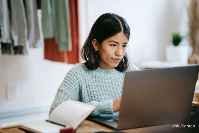 10 Jenis Kerja Online dari Rumah yang Banyak Dibutuhkan di Tahun 2025
