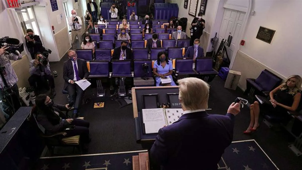 virus corona ditemukan lagi di Gedung Putih, bagaimana nasib Presiden Donald Trump?