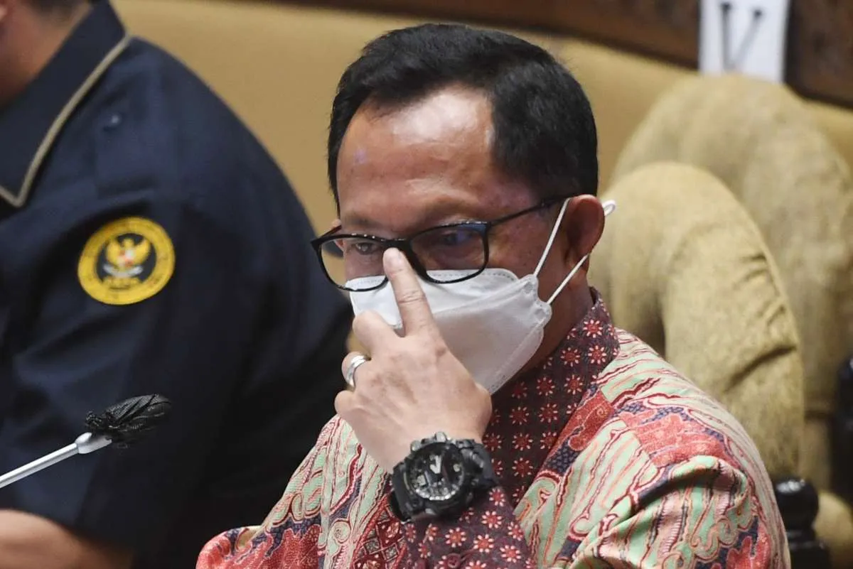 Tak lagi gunakan istilah darurat, Mendagri terbitkan aturan PPKM level 4 Covid-19