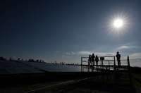 Investasi Energi Terbarukan di Indonesia Masih Tersendat Tarif yang Mahal