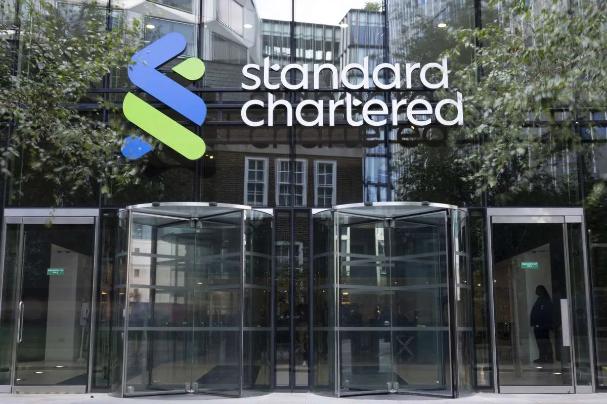 Laba Standard Chartered Naik 26%, Strategi Turnaround CEO Winters Mulai Berbuah