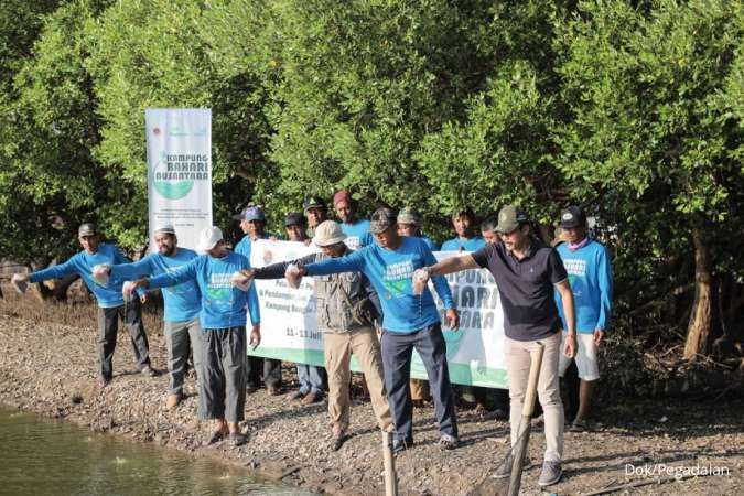 Pegadaian Bersama TNI AL & Intani Tingkatkan Ekonomi Masyarakat Pesisir Muara Gembong