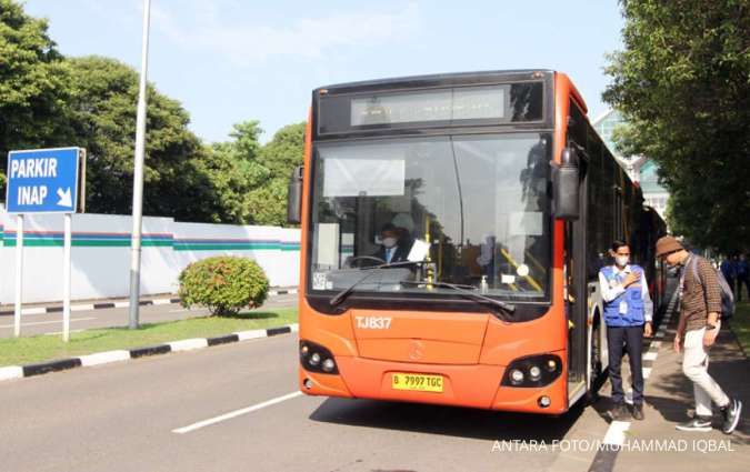 Hore, Masyarakat Sudah Bisa Naik Transjakarta ke Bandara Soetta 