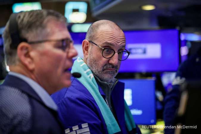 Bursa Saham AS: Wall Street Turun, Dow Sempat Sentuh 40.000 untuk Pertama Kali