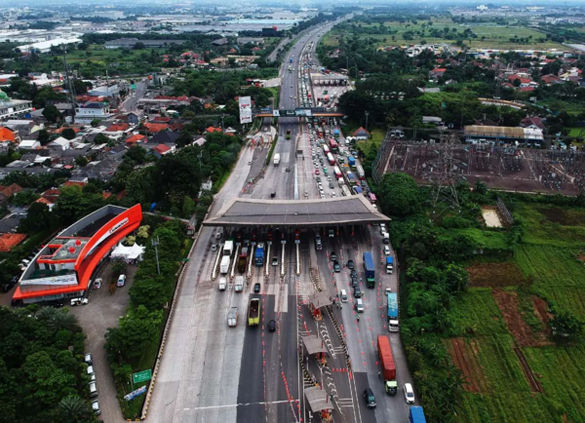 YLKI: Rencana penerapan teknologi GNSS di jalan tol perlu dikaji ulang