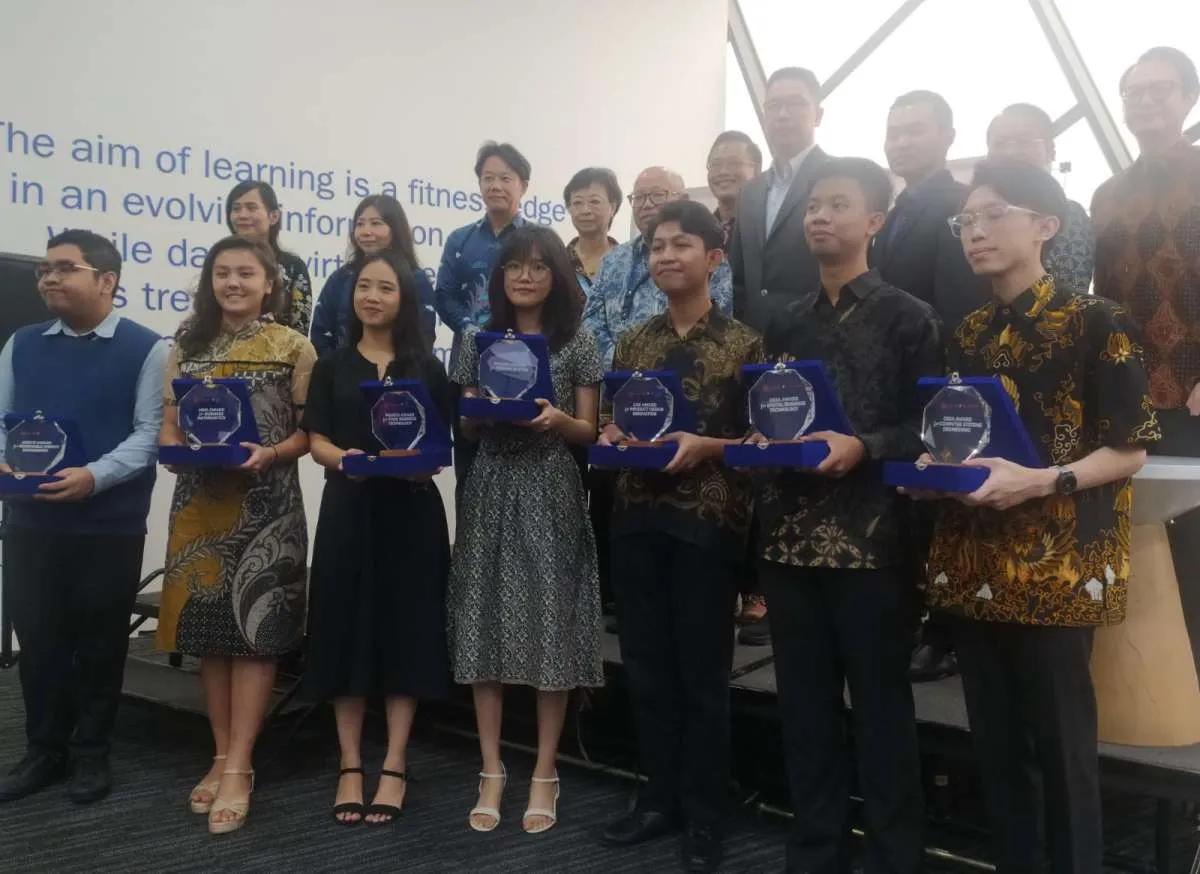 Apresiasi School of STEM Universitas Prasetiya Mulya&Sponsor bagi Lulusan Berprestasi