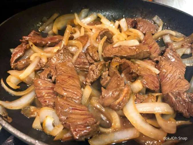Resep Tumis Daging Sapi Bawang Bombay yang Super Praktis