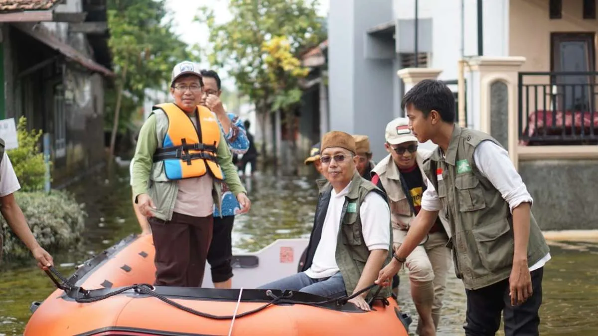 Kemenag Hadir Membersamai Korban Banjir Jateng  dengan BAZNAS dan LAZ