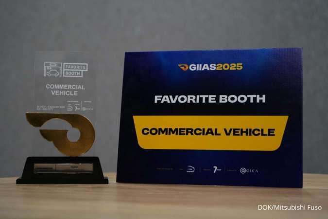 Mitsubishi Fuso Meraih Penghargaan Booth Favorit Kendaraan Niaga di GIIAS 2025