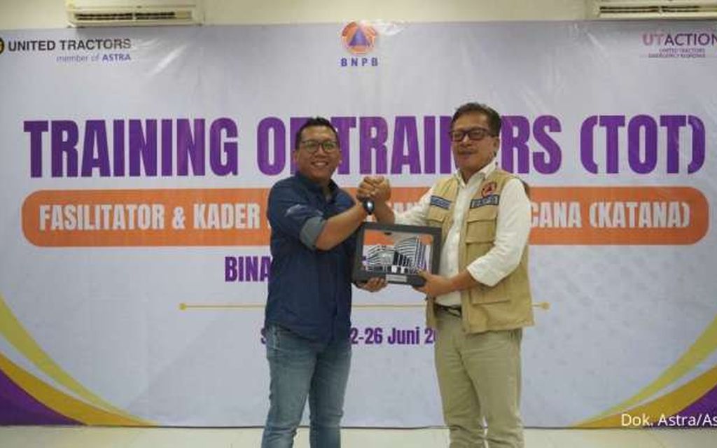  United Tractors Gelar Pelatihan Kampung Tangguh Bencana bagi Desa Binaan 