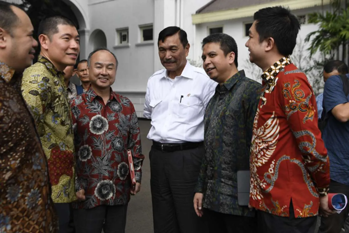 Bos besar Softbank Masayoshi Son mundur dari Alibaba, ada apa?