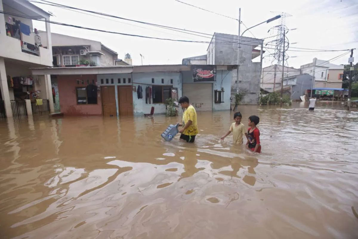 Ahok paling berhasil atasi banjir versi Indo Barometer, bagaimana sikap Anies?