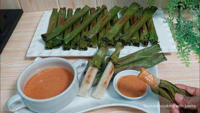 Resep Otak-Otak Ikan Tenggiri Super Kenyal yang Berlumur Bumbu Kacang Sedap