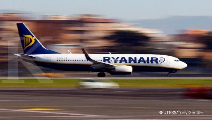 Jet tempur Belarusia paksa pesawat Ryanair mendarat, ada apa?