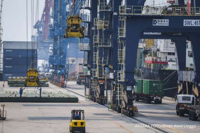 Indonesia's Q1 Current Account Surplus Narrows to $3 Billion as Exports Slow
