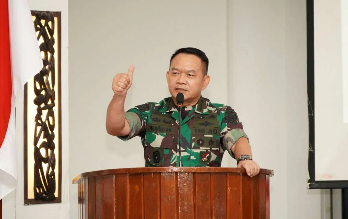 KSAD Lantik Pangkostrad, 5 Pangdam dan Danjen Kopassus