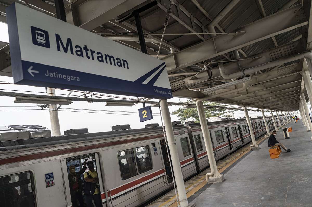 Rencana Dua Tarif KRL Memantik Polemik