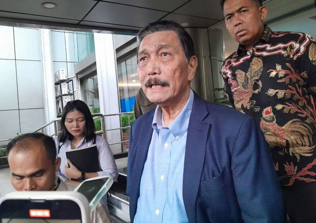 Perusahaan Tekstil China Siap Masuk Kertajati, Luhut Tugaskan AHY Urus Perizinan