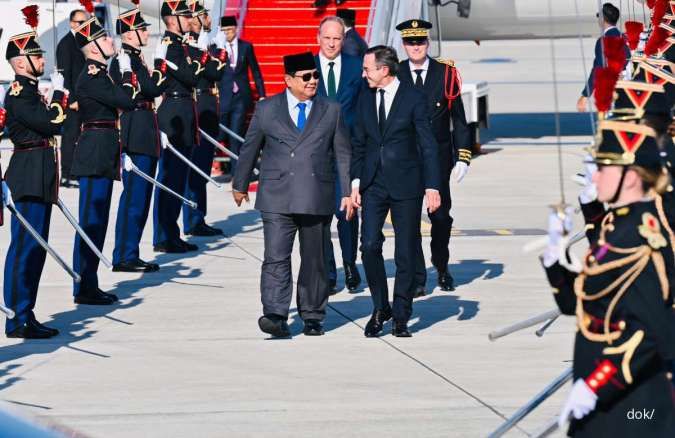 Presiden Prabowo Tiba di Paris untuk Hadiri Bastille Day