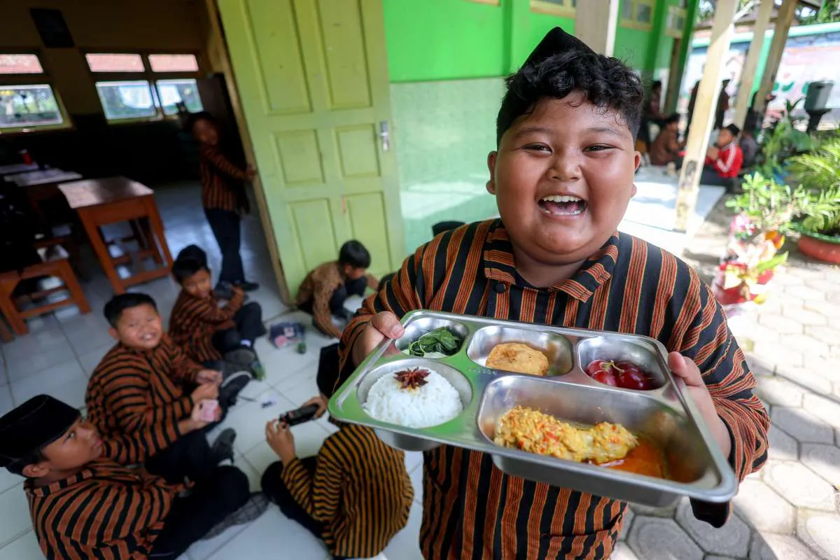 Airlangga Pastikan Model Bisnis SPPG Aman, Anggaran Dijamin APBN