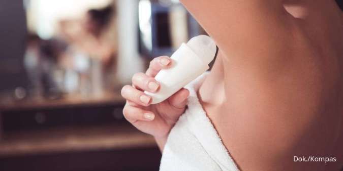 4 Kesalahan Memakai Deodorant Yang Paling Sering Terjadi, Bikin Tambah Bau Badan!