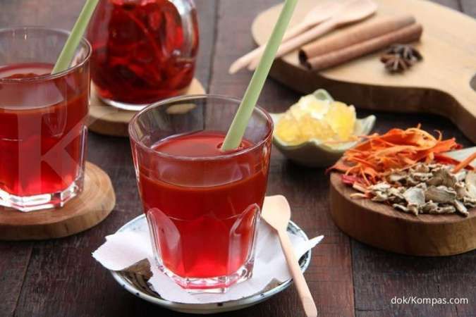 Minum teh secang secara rutin bikin asam urat tinggi ambrol 