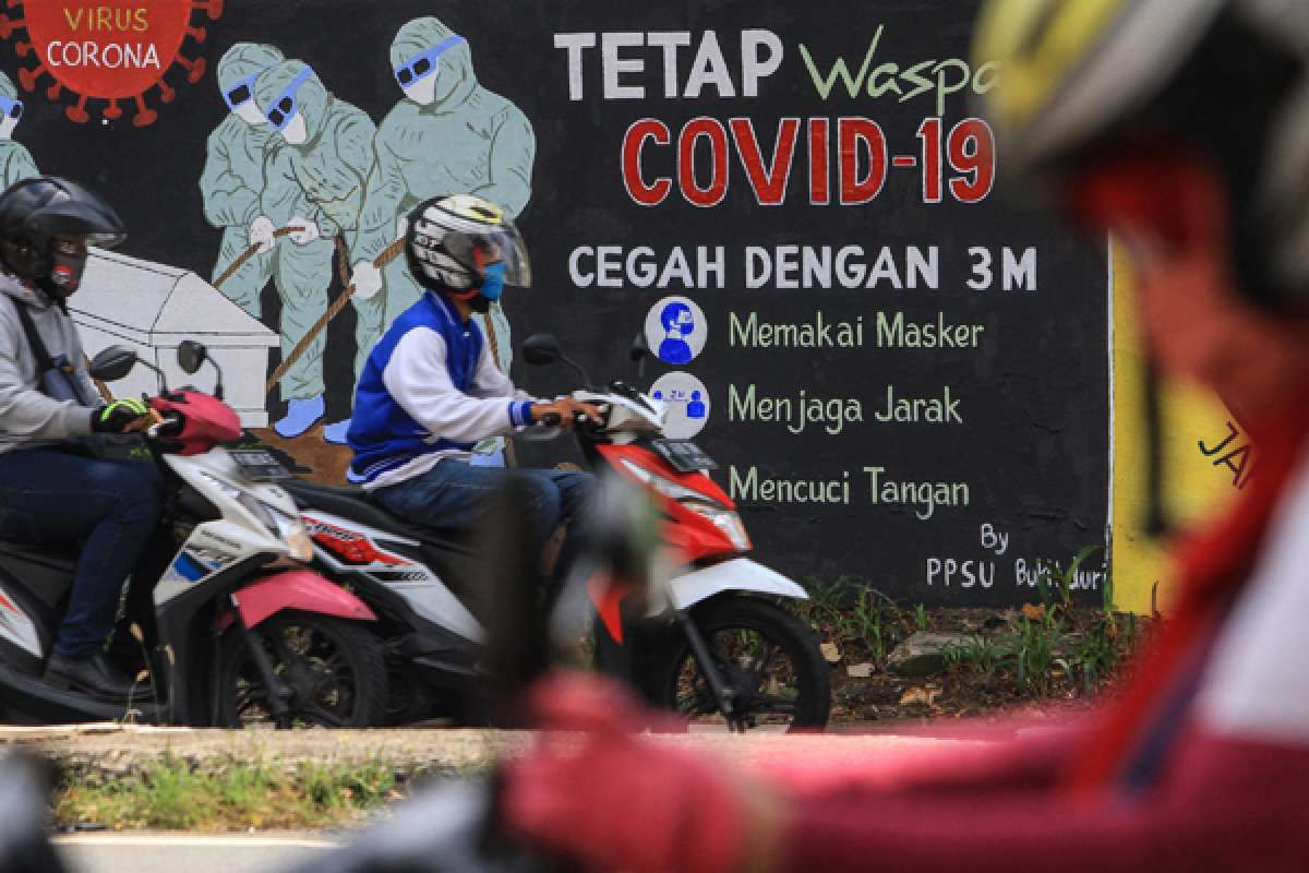 Baru, Pemerintah Menggelontorkan Bansos Tunai Rp 500.000 per Keluarga