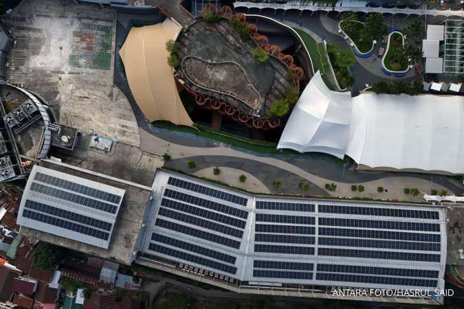 ESDM Targetkan Pembangunan PLTS 100 GW Bakal Melibatkan Investor Asing